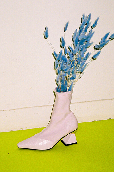 Giulia Dolci | YUUL YIE Sculpture Shoe Fantasy - Book